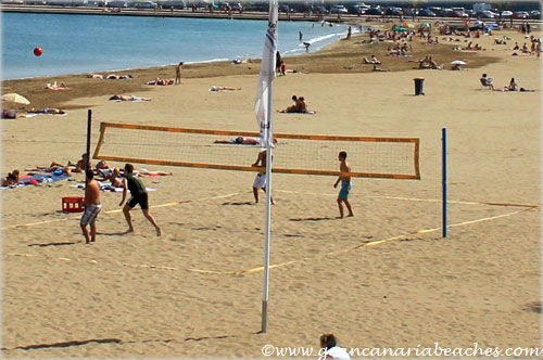 Beach volley at the Alcaravaneras Gran Canaria beach