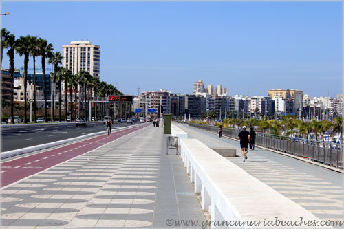 Avenida Maritima promenade in Gran Canaria